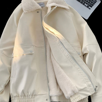 Leather jacket with lapel collar and pilot style